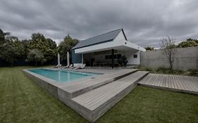 Askara Haus